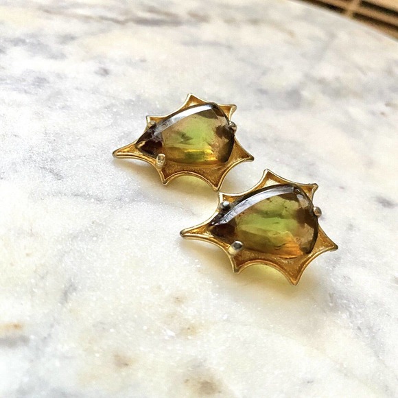 vintage BSK clip on earrings signed estate jewelry Goldtone Gemstone - Picture 1 of 5